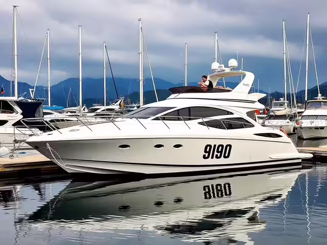 Sunseeker 76 Yacht